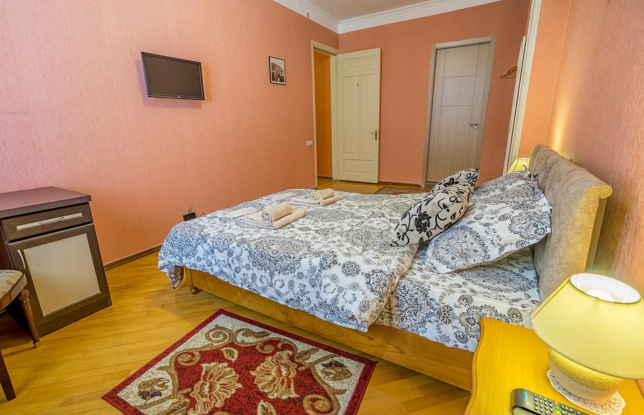 Alpha Tbilisi Hotel Екстериор снимка