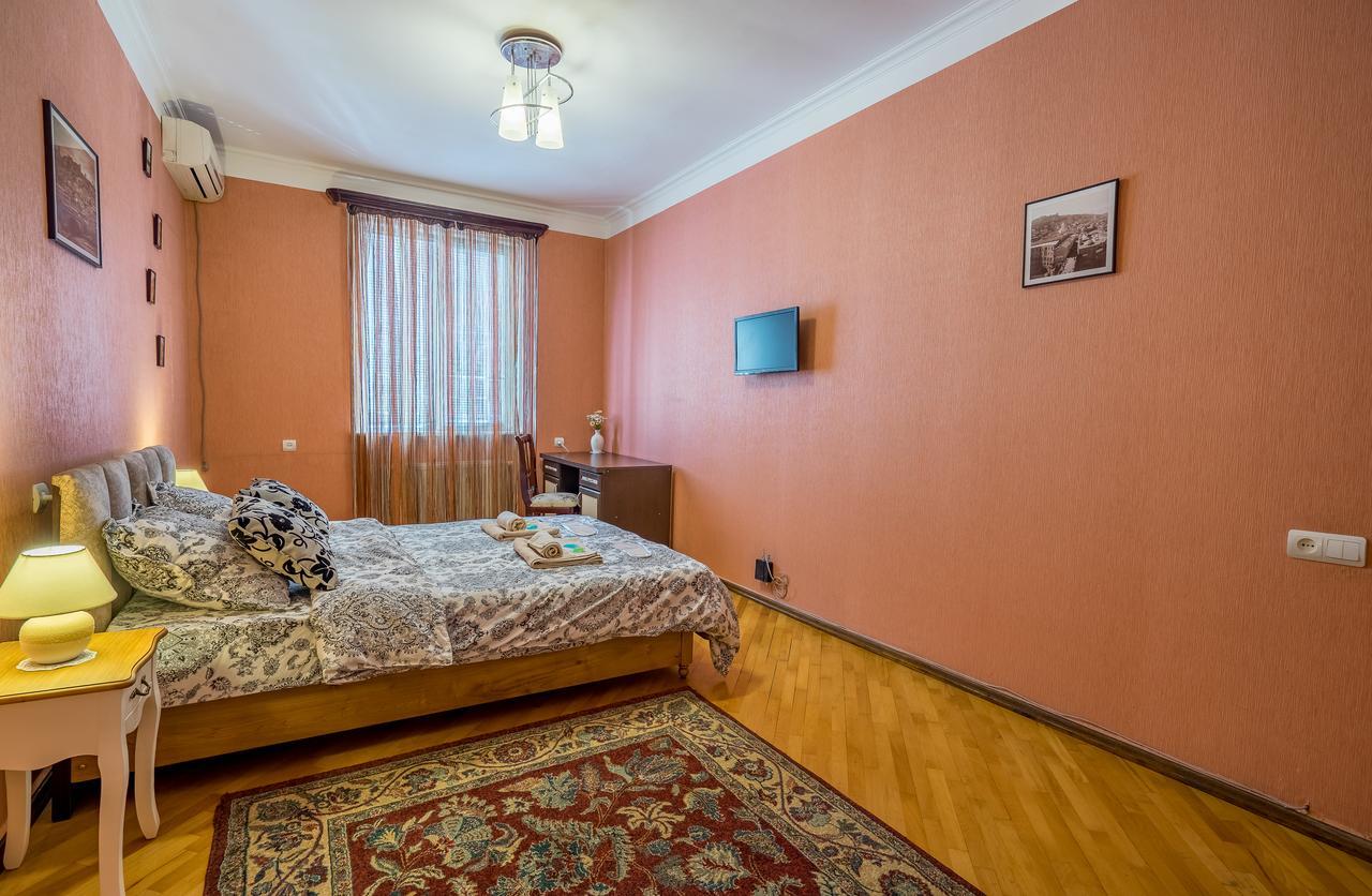 Alpha Tbilisi Hotel Екстериор снимка