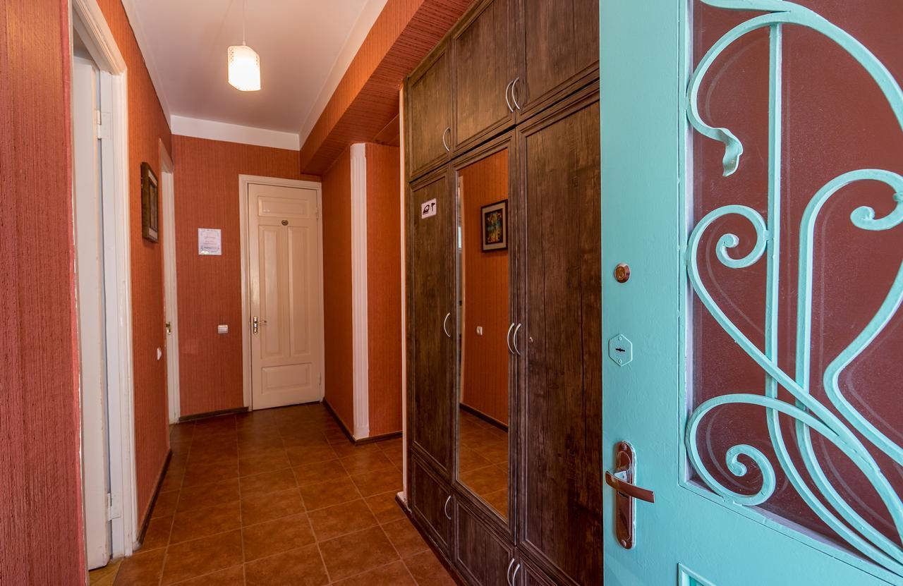 Alpha Tbilisi Hotel Екстериор снимка
